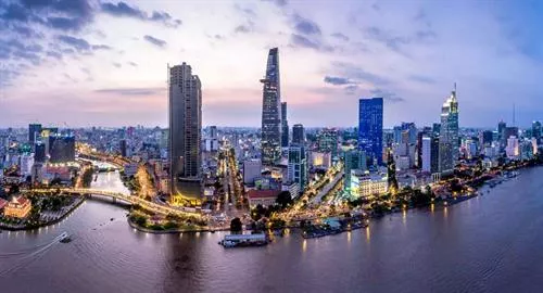 Hồ Tràm -> Hồ Chí Minh